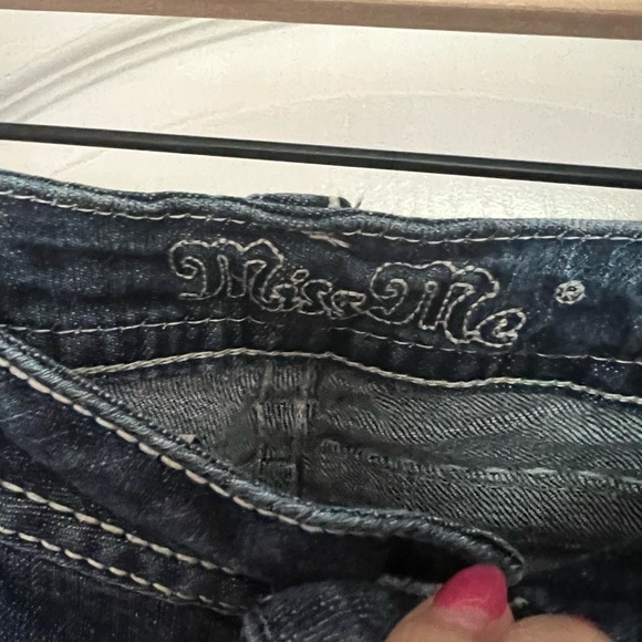 Miss Me Boot Cut Jean SZ 28 - Picture 3 of 7